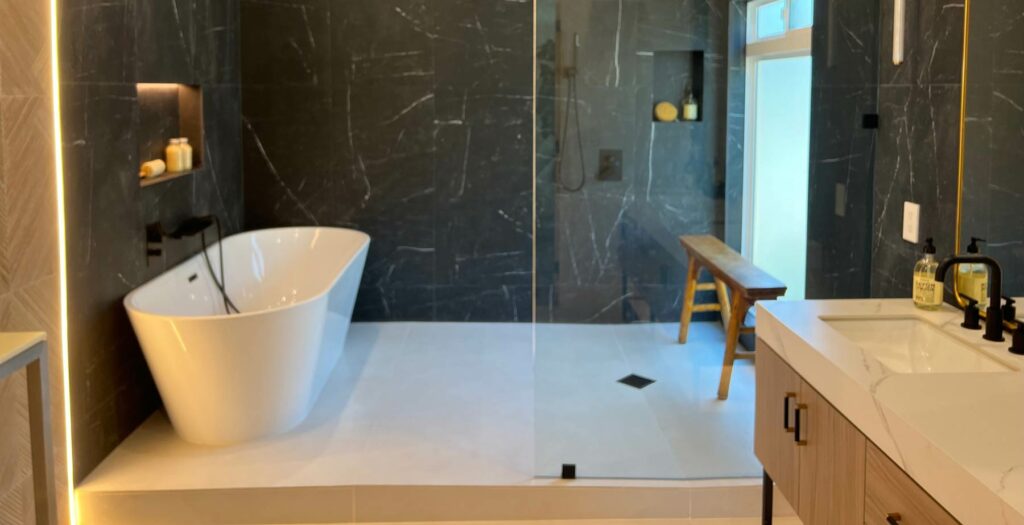 The Luxury of Freestanding Tub Inside Walkin Shower