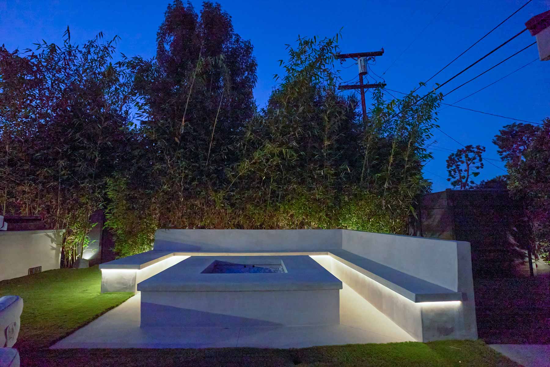 Modern Outdoor Lighting