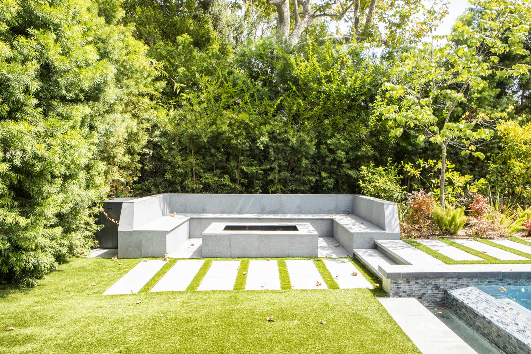 Stone Walkway Backyard Stone Walkway Backyard